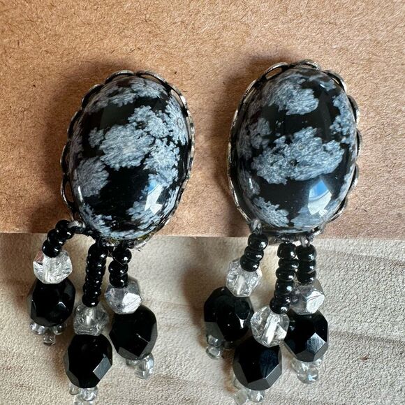 Vintage Snowflake Obsidian Clip-On Earrings - Picture 1 of 6